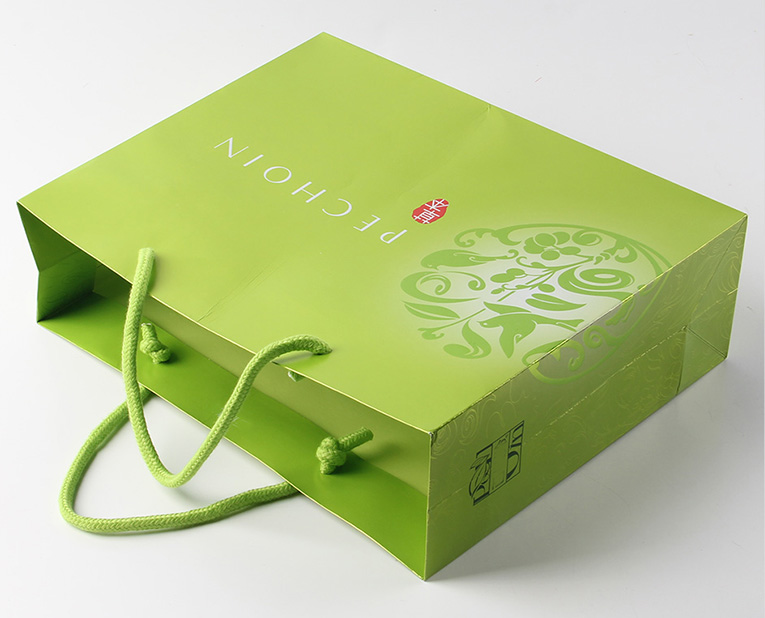 化妝品手提袋-廣州駿業(yè)包裝實(shí)業(yè)有限公司 化妝品手提袋