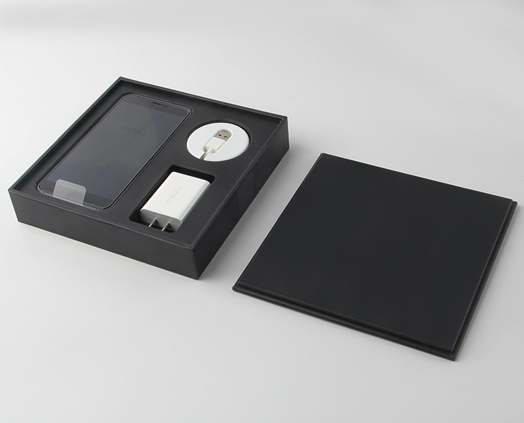 手機精裝盒生產(chǎn)廠家-廣州駿業(yè)包裝實業(yè)有限公司 手機精裝盒生產(chǎn)廠家