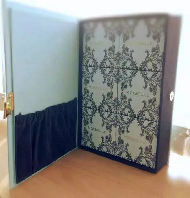 月餅包裝紙盒訂購(gòu)-廣州駿業(yè)包裝實(shí)業(yè)有限公司 月餅包裝紙盒訂購(gòu)