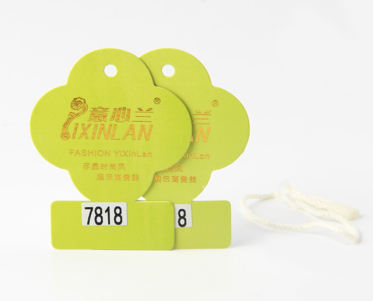 如何設(shè)計(jì)吊牌的形狀 如何設(shè)計(jì)吊牌的形狀