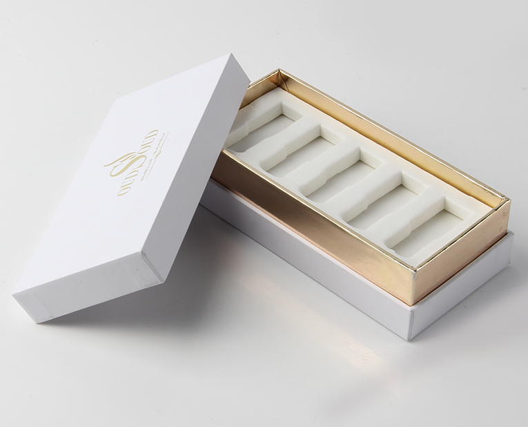 廣州駿業(yè)包裝項鏈盒子廠家精選吸塑 廣州駿業(yè)包裝項鏈盒子廠家精選吸塑