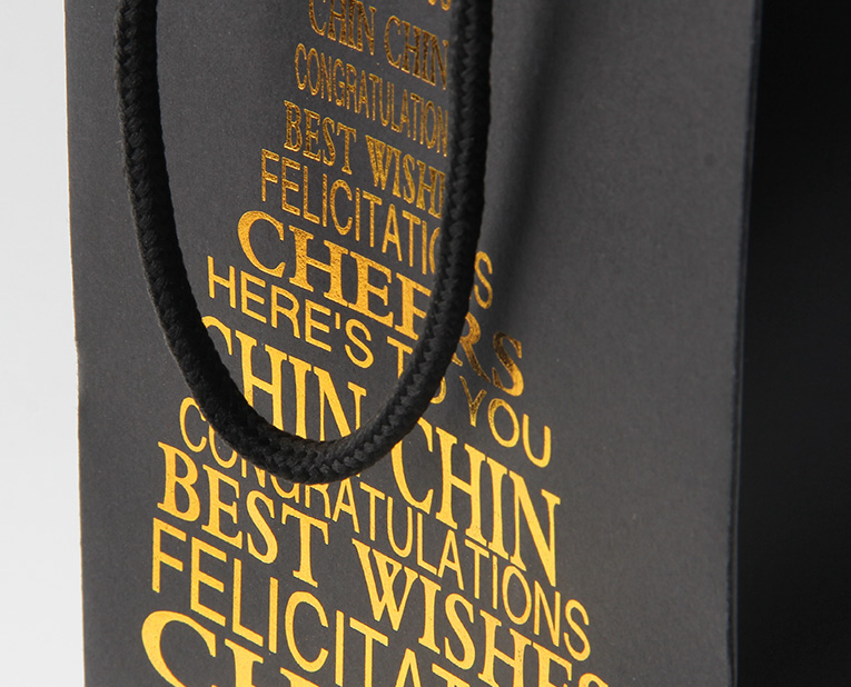 首飾紙袋工廠(chǎng)尼龍繩操作指南 首飾紙袋工廠(chǎng)尼龍繩操作指南