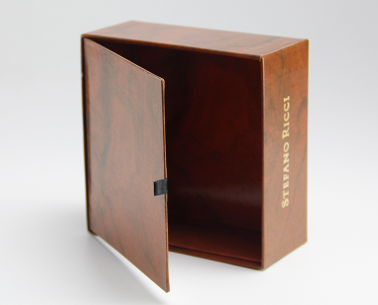 月餅精品盒制造商駿業(yè)包裝可以幫助你 月餅精品盒制造商駿業(yè)包裝可以幫助你