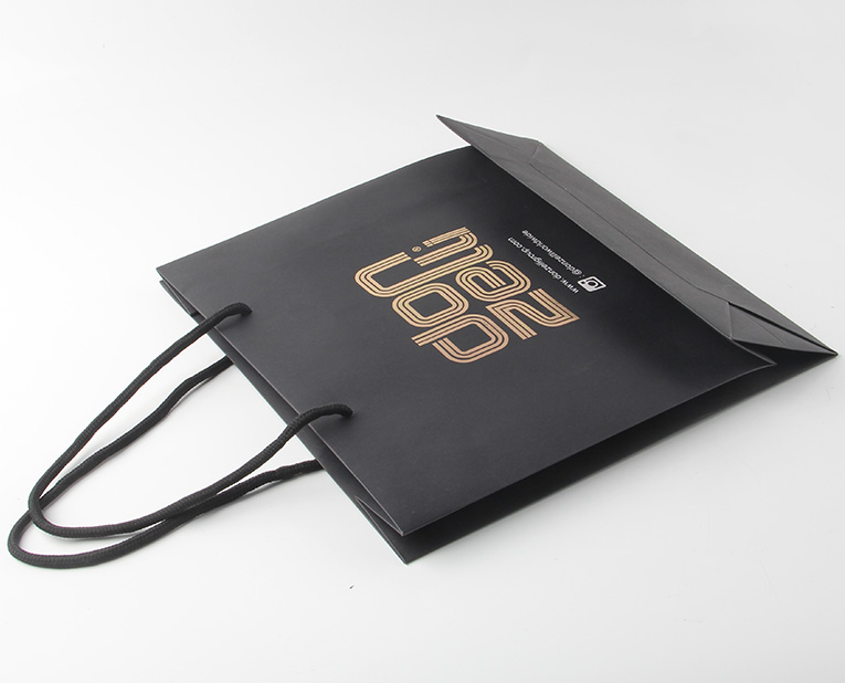 香水紙袋訂做有比駿業(yè)包裝好的？