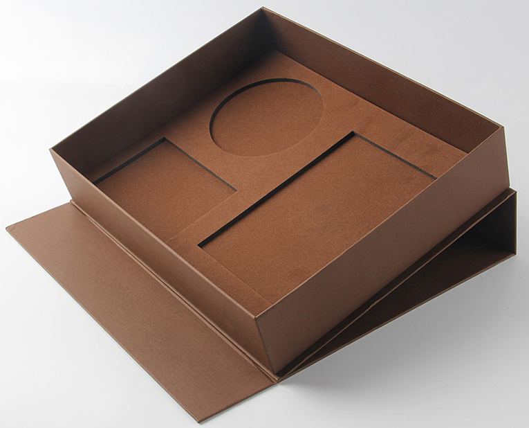 選擇項鏈盒子工廠留意駿業(yè)包裝 選擇項鏈盒子工廠留意駿業(yè)包裝