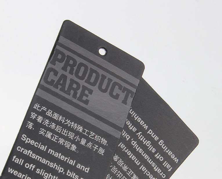 鞋子吊牌也能借助"逃跑"機(jī)器人熱度？