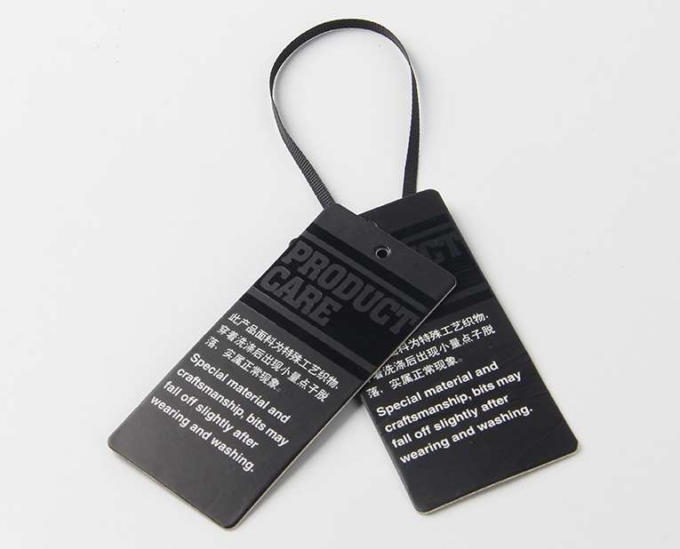 鞋子吊牌也能借助"逃跑"機(jī)器人熱度？