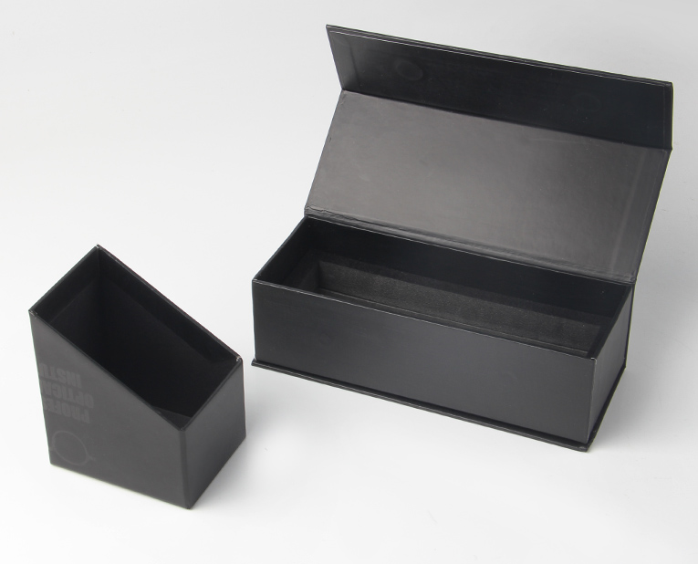 包裝紙盒設(shè)計(jì)需要設(shè)計(jì)師靈活調(diào)用和搭配各種工藝 包裝紙盒設(shè)計(jì)需要設(shè)計(jì)師靈活調(diào)用和搭配各種工藝