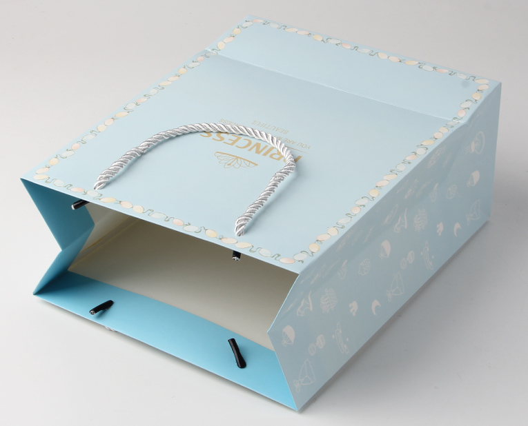 手表包裝袋廠做開口袋的優(yōu)勢(shì)在哪里 手表包裝袋廠做開口袋的優(yōu)勢(shì)在哪里