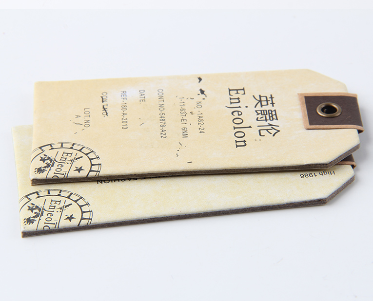 廣東吊牌定做居然這么專業(yè)處理每個印刷細(xì)節(jié)問題 廣東吊牌定做居然這么專業(yè)處理每個印刷細(xì)節(jié)問題