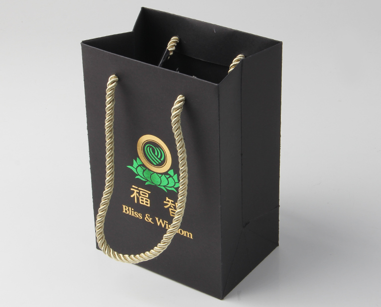 皮具包裝袋金粉要閃亮，廠家一定不能犯的兩個錯誤