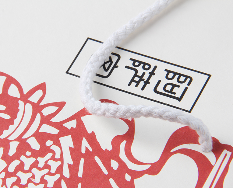 保健品的包裝袋工廠能不能解決金銀油墨脫落？別搞笑啦