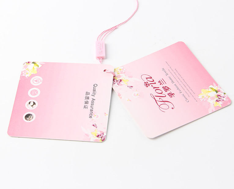 t恤吊牌在定做中，挑戰(zhàn)著色力的中性灰