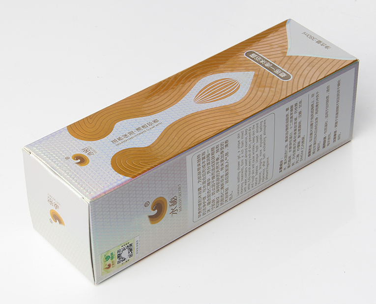 化妝品盒子工廠的老師傅和業(yè)務(wù)一起解決防止涂改盒子的問題 化妝品盒子工廠的老師傅和業(yè)務(wù)一起解決防止涂改盒子的問題