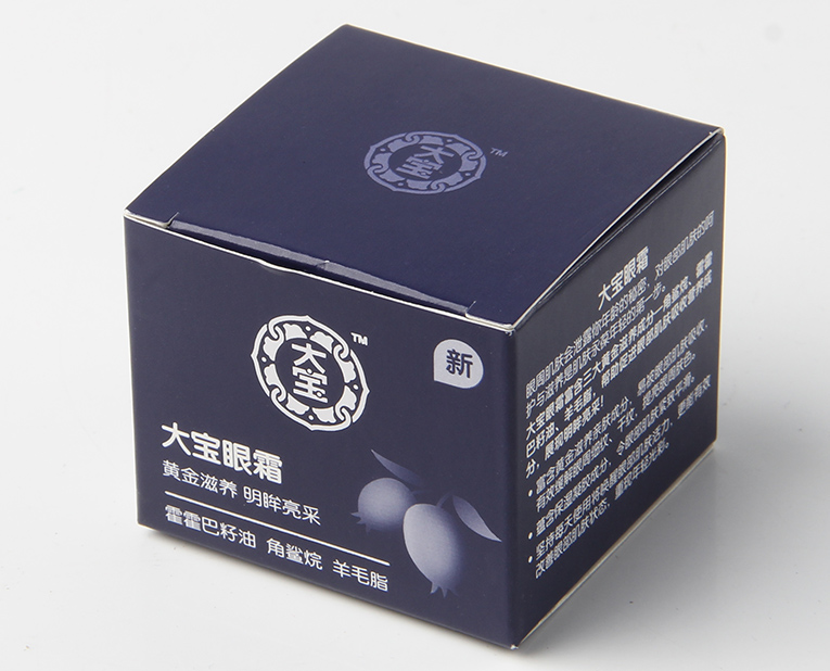 化妝品盒廠家的老師傅，為了讓工人早點放假，放出大招解決飛墨