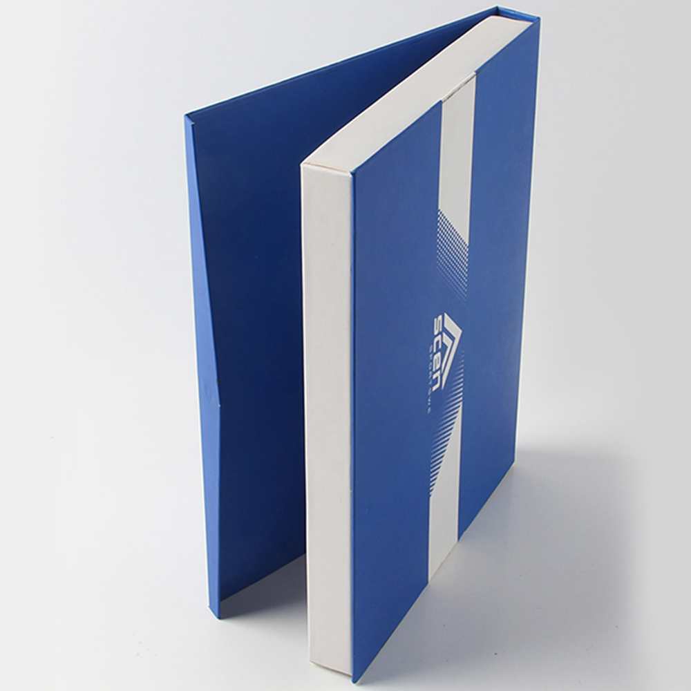 1個(gè)高瞻遠(yuǎn)矚的英國(guó)人和大吃一驚的t恤精裝盒廠家 1個(gè)高瞻遠(yuǎn)矚的英國(guó)人和大吃一驚的t恤精裝盒廠家