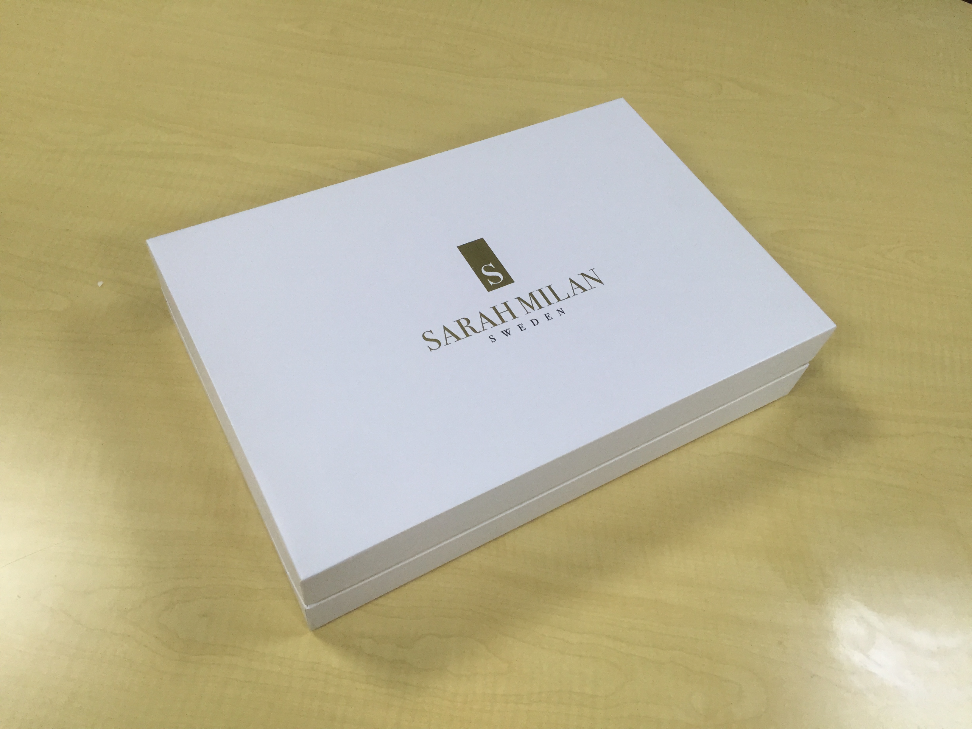 還有1個(gè)月就中秋了，找月餅禮品盒工廠按照這3點(diǎn)可能還來(lái)得及