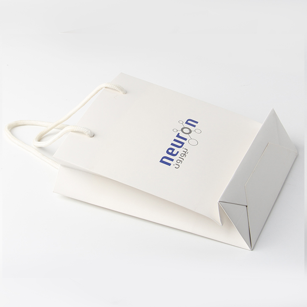 一張紙體現(xiàn)電子產品禮品袋廠家是否合格