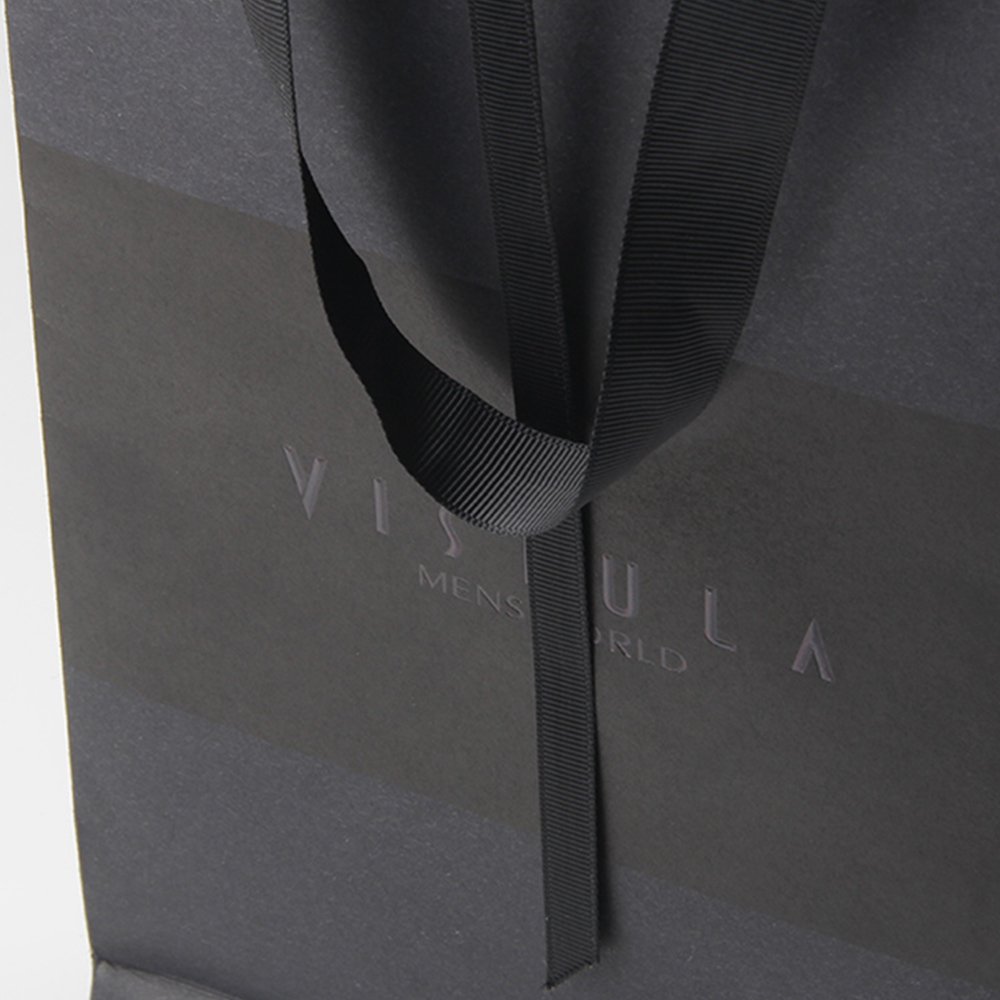 絲帶的裁切對美容產(chǎn)品禮品袋定做意義到底有多大 絲帶的裁切對美容產(chǎn)品禮品袋定做意義到底有多大