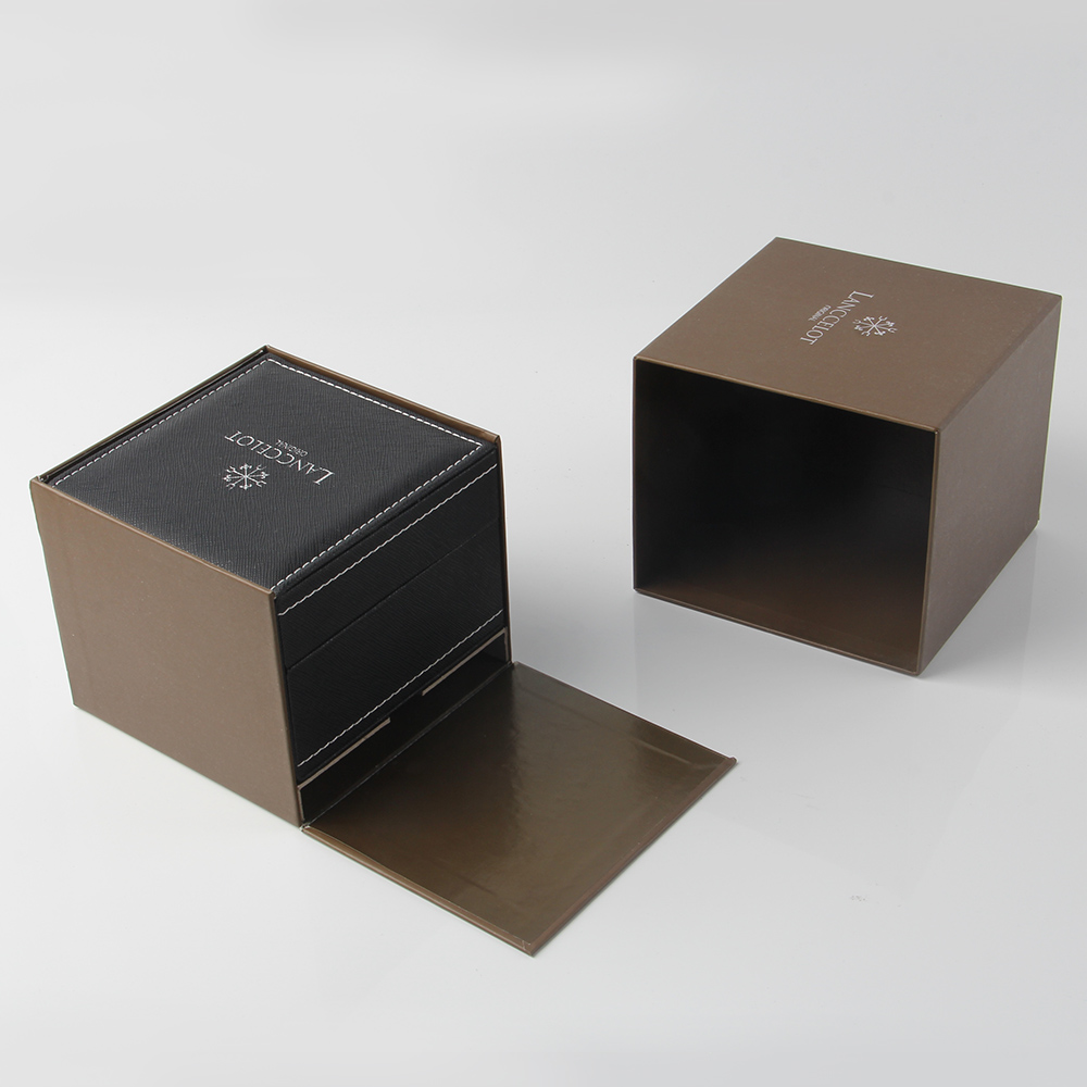 2個(gè)戒指盒子定做新興的裱紙突然躥紅 2個(gè)戒指盒子定做新興的裱紙突然躥紅