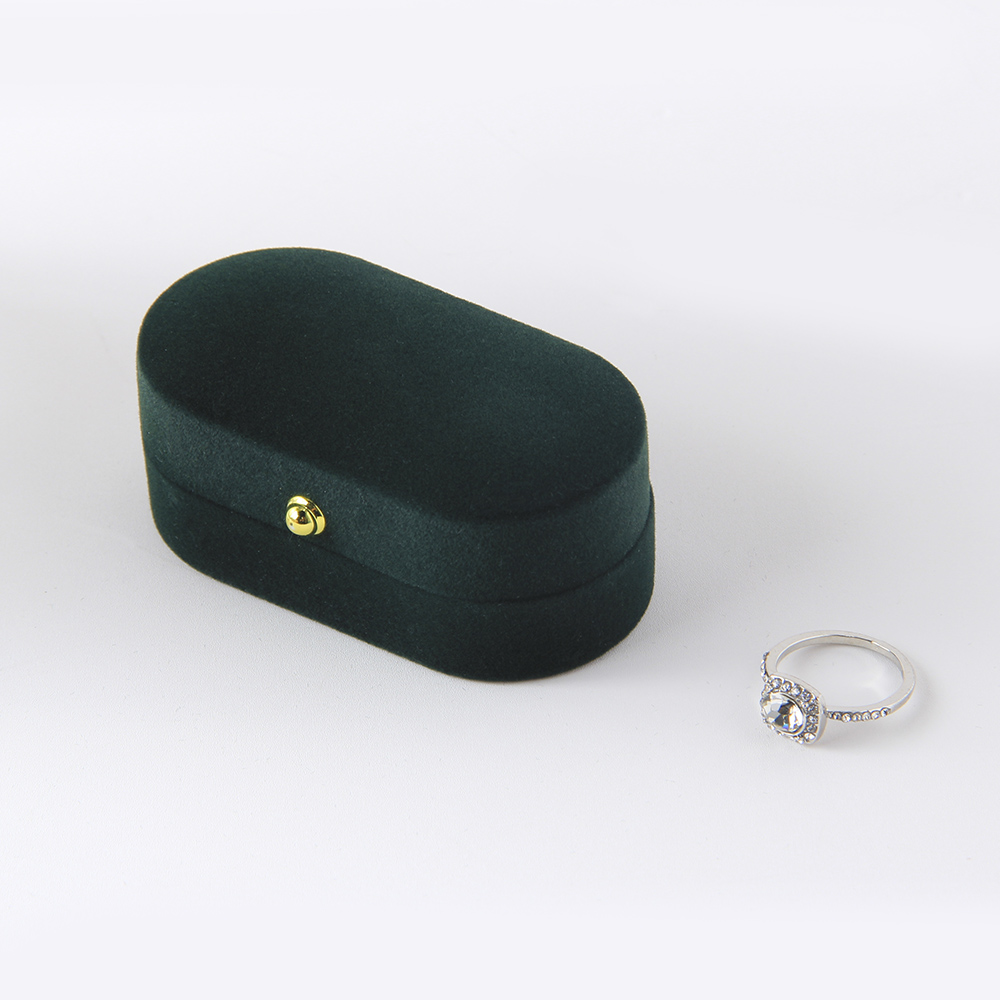 倉儲對一個紙質(zhì)包裝禮盒廠家是至關(guān)重要的 倉儲對一個紙質(zhì)包裝禮盒廠家是至關(guān)重要的